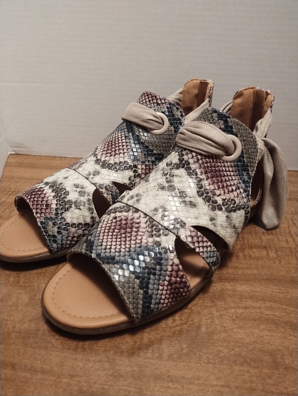 comfortview Multi-Tone Snake-Print Open-Toe Sandals with Tie Detail